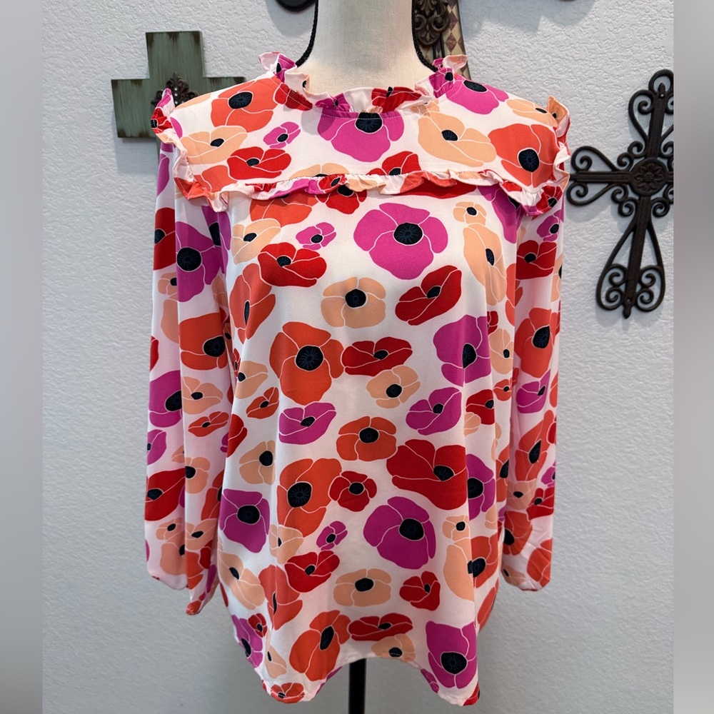 Floral blouse, size Small, by Michelle McDowell. NEW WITH TAGS!